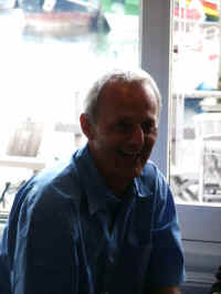 PICT0488.JPG (24245 bytes)