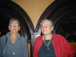 P7130019-x.JPG (34648 bytes)