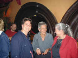 P7130025-x.JPG (44489 bytes)