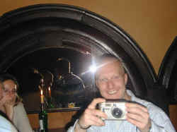 P7140034-x.JPG (42718 bytes)