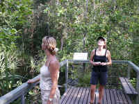 Chantal en Dineke in Litchfield National park