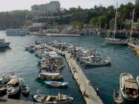 De haven van Antalya